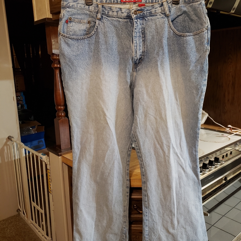 Zana Di light wash jeans size 22